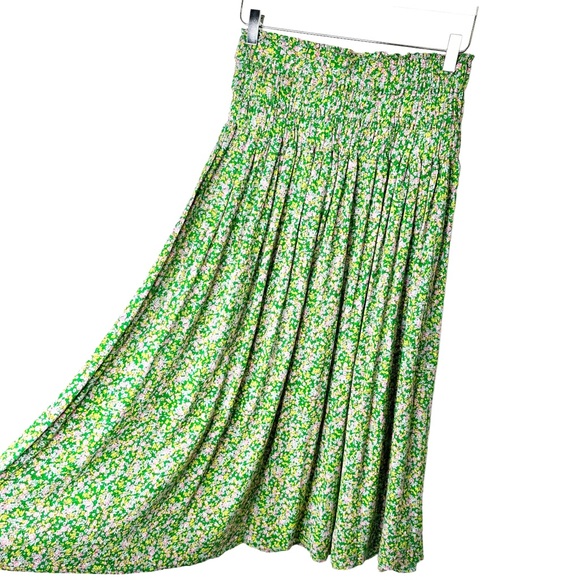 Scoop NYC Floral Smocked Waist Flowy Green Floral MIDI Skirt XS (0-2) - Picture 3 of 6